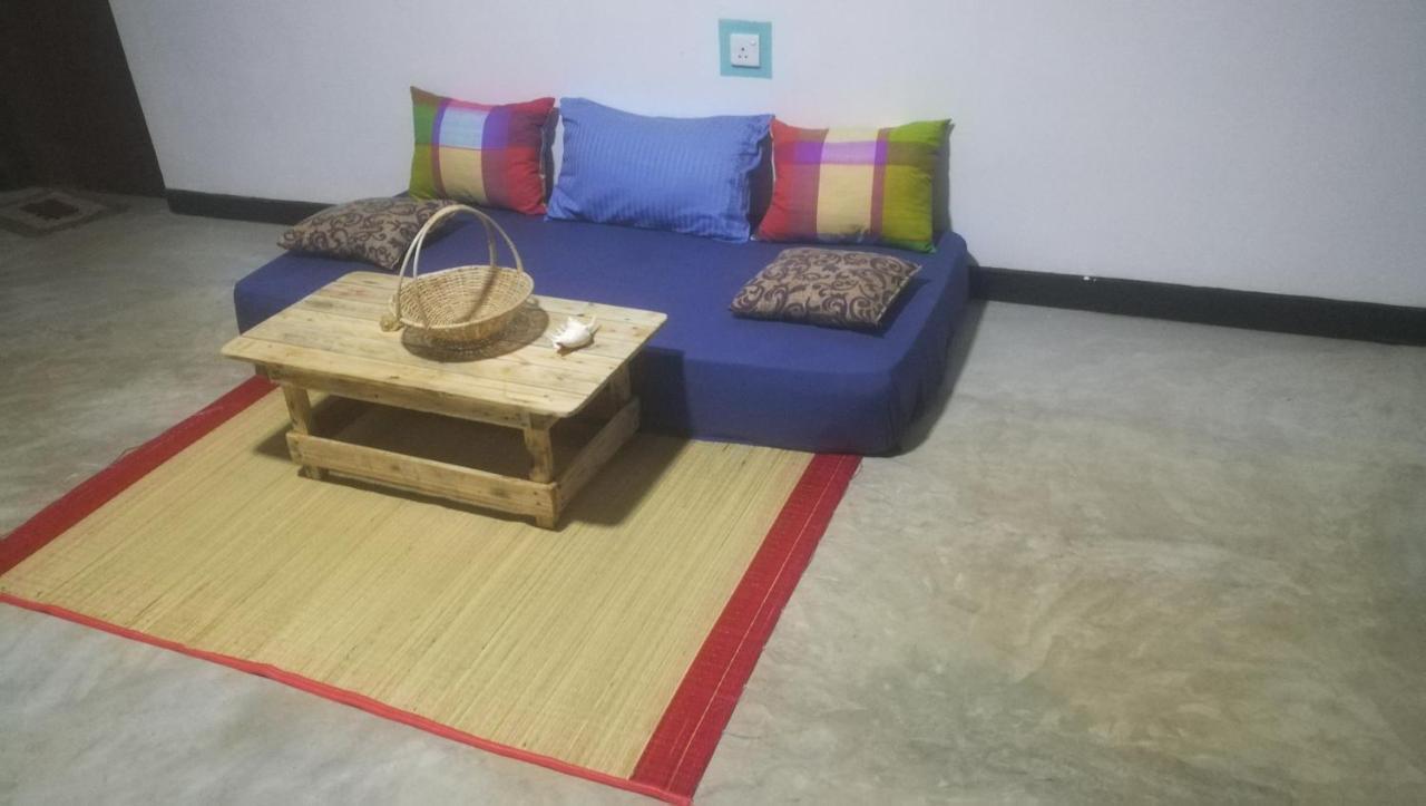 Bamboo Home Stay Hiriketiya 迪克韦勒 外观 照片